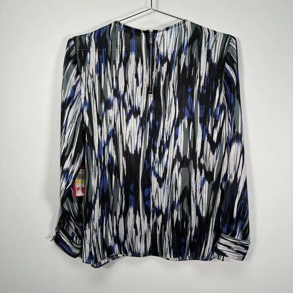 Vince‎ Camuto Striped Sheer Blouse Medium - Picture 4 of 6